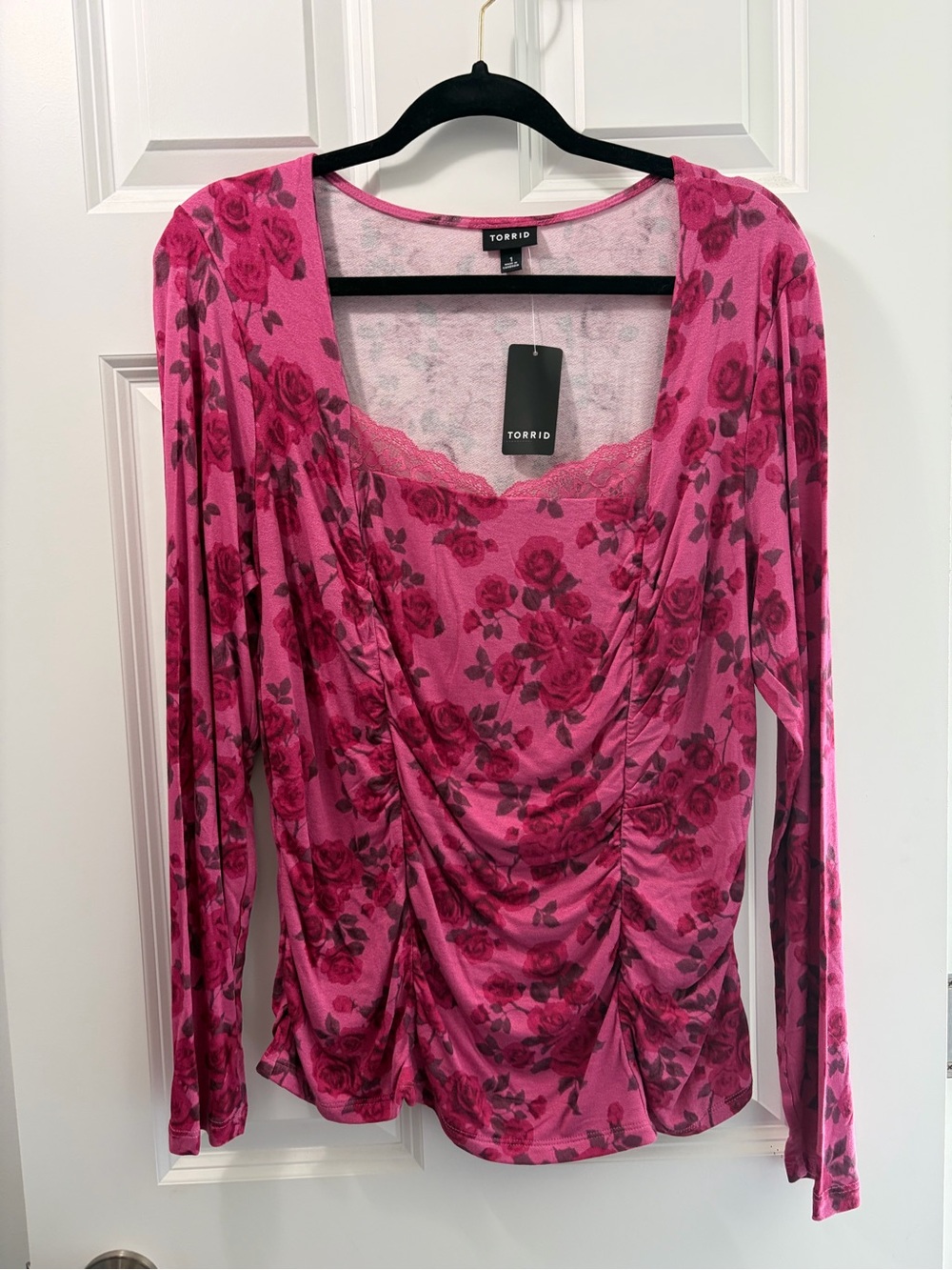 Torrid Hot Pink Rose-Print Ruched Long Sleeve Top